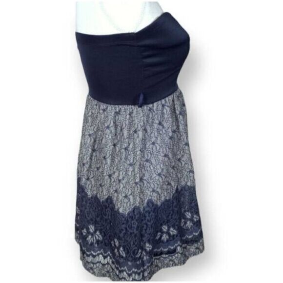 JANUARY 7 NAVY & WHITE STRAPLESS DRESS SZ.S EUC BELT NOT INCLUDED. - Picture 5 of 7